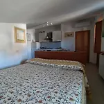 Rua Dell'arco 11 3* Ασκόλι Πιτσένο